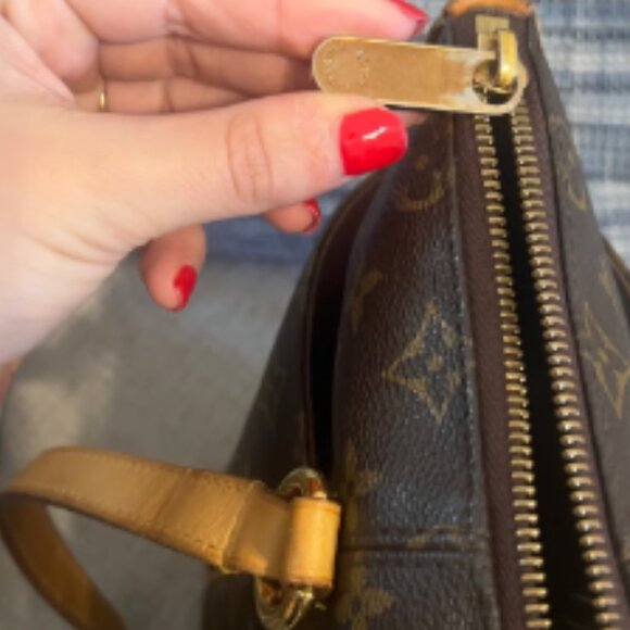 Genuine Louis Vuitton Totally Monogram PM Brown Shoulder Bag in great pre-loved - Picture 9 of 12